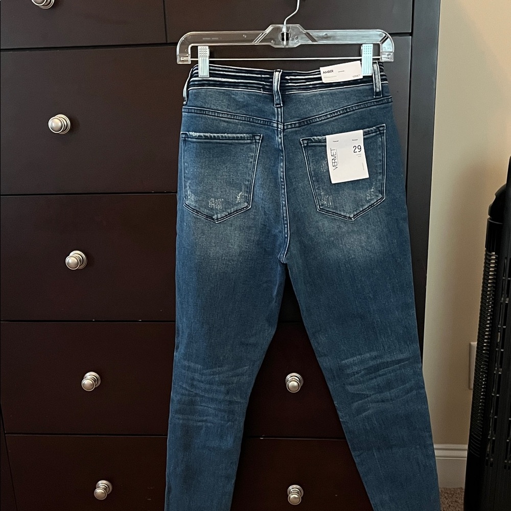 Mid-Rise Dark Blue Skinny Jeans - Size 29